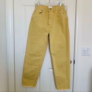 Boyish - The Toby in The Honey Pot